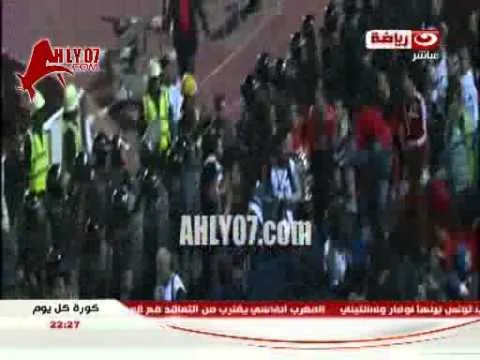 مكالمة كوميدي مع عاشور بعد الفوز بالسوبر الافريقي 2014 