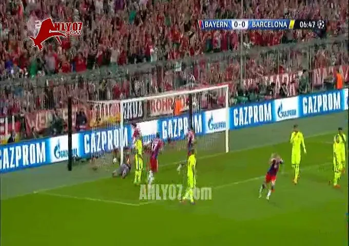 الهدف الأول لبايرن ميونخ في برشلونة مقابل 0 قبل نهائي اوروبا 2015