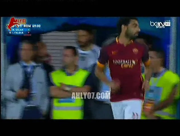 ملخص مهارات ولمسات محمد صلاح في مباراة روما و فريزينوني