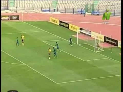 شاهد هدف فضيحه ومسخرة وكوميديا يسكن شباك الحضري بخطأ فادح منه من المقاصة